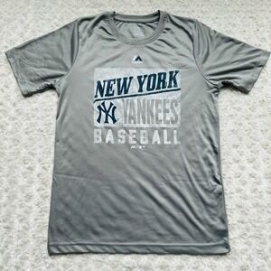 MLB New York Yankees Baseball Genuine Merchandise Majestic Gray T Shirt NEW